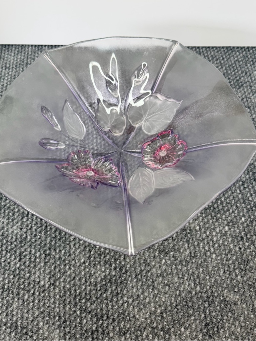 Vintage Mikasa Frosted Floral Art Glass Fruit Bowl Pink Purple Embossed 13”